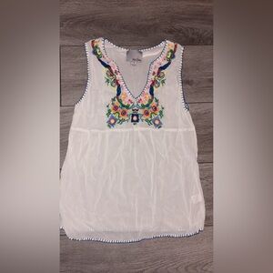 Chloe Oliver Size Small Sleeveless Tank Blouse Boho White Embroidered Accent